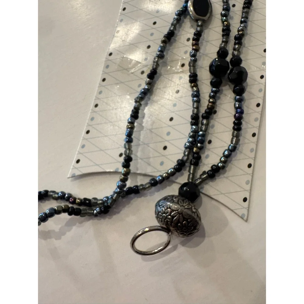 i.D. Beads Scholastic Black Silver Iridescent Beaded Lanyard ID Badge Holder